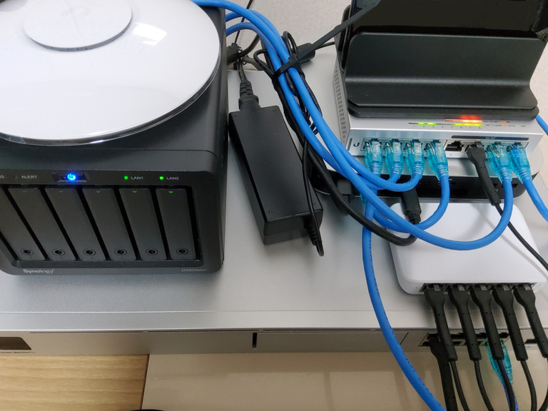 Homelab on Desk